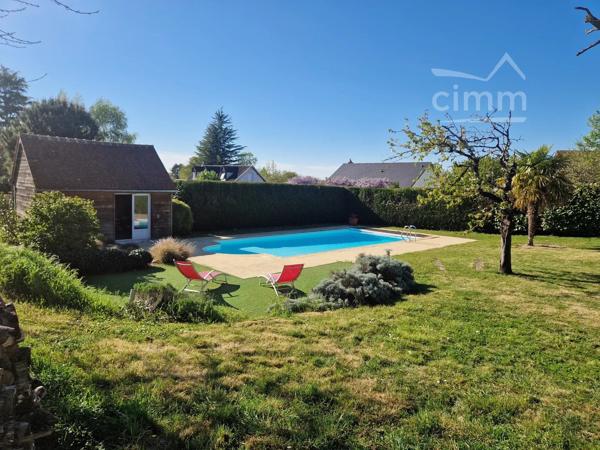 SUPERBE LONGERE DE CARACTERE - 224m² - BALLAN-MIRE