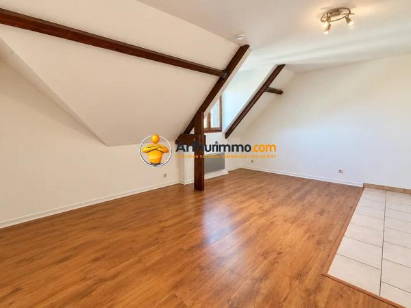 Vente                                                      Appartement
                        
                     2 pièces                      44 m2                     à Faremoutiers