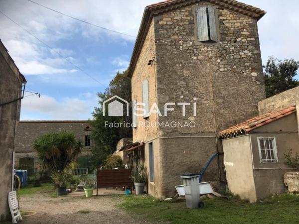 Domaine idéal pour gîtes, hôtel ou chambres d'hôtes - salle de mariage ou de réception - parking.