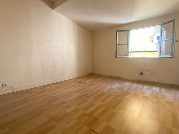 Appartement Nice 2 pièce(s) 45 m2/COULEE VERTE-VIEUX NICE