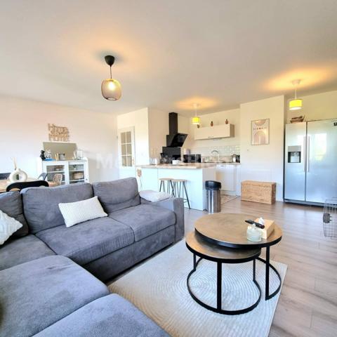 Magnifique Appartement de 70 m2 T3 et place de Parking