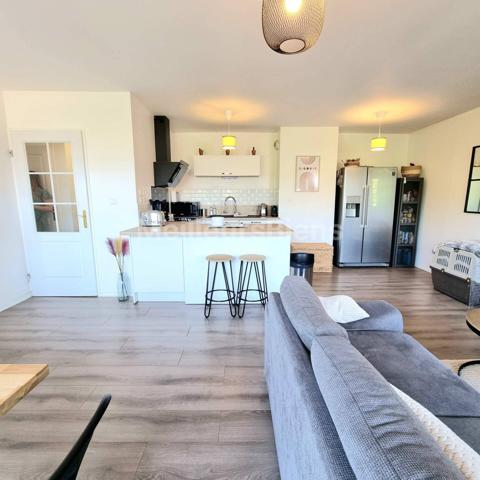 Magnifique Appartement de 70 m2 T3 et place de Parking