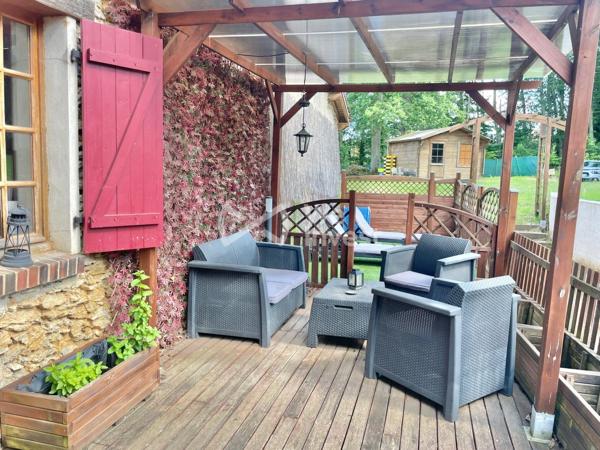 Maison ancienne de 130m2, 4 chambres- beau terrain de 1283m2