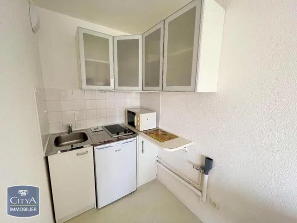 Appartement à louer 1 pièce 28.11m² Dijon (21000)