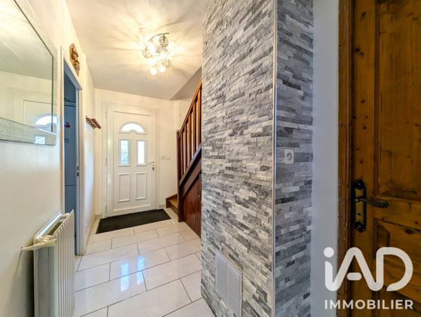 Maison à vendre 5 pièces 94,32 m² Jouy-le-Moutier