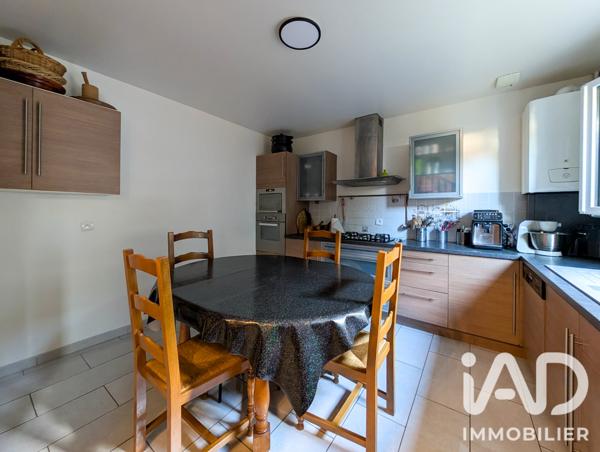 Maison à vendre 5 pièces 94,32 m² Jouy-le-Moutier