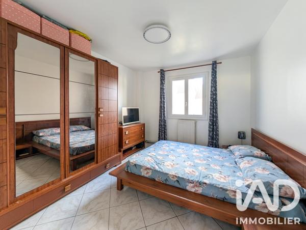 Maison à vendre 5 pièces 94,32 m² Jouy-le-Moutier