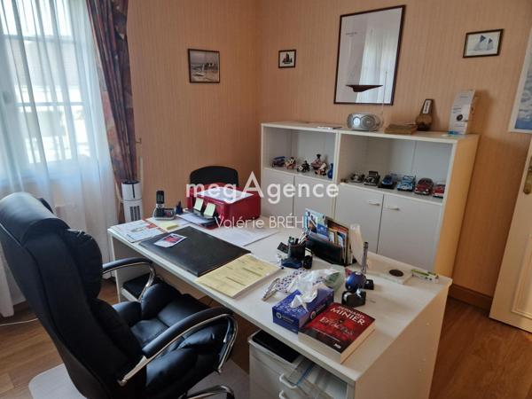 Maison à Ernée, 53500 - 7 pièces 174m²