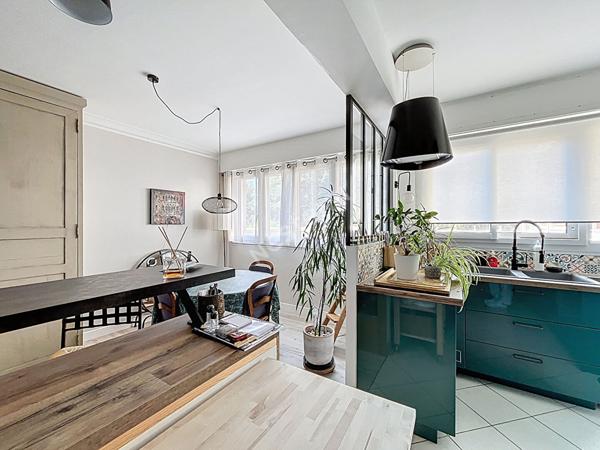 EXCLUSIVITE / NANTES ROND POINT DE VANNES Appartement T5 92m² / 3 CHAMBRES / ASCENSEUR / QUARTIER DYNAMIQUE