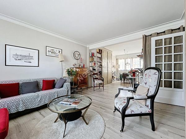 EXCLUSIVITE / NANTES ROND POINT DE VANNES Appartement T5 92m² / 3 CHAMBRES / ASCENSEUR / QUARTIER DYNAMIQUE