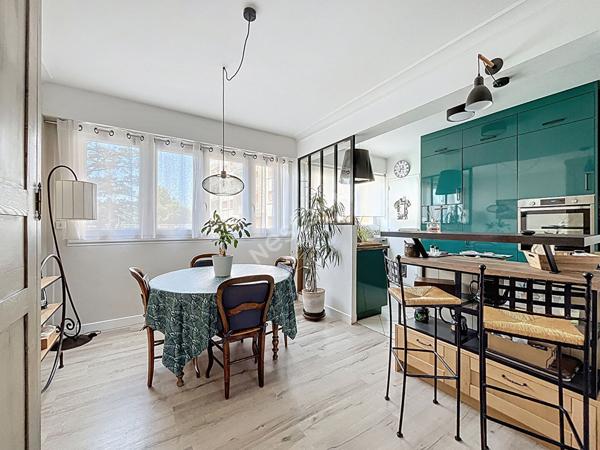 EXCLUSIVITE / NANTES ROND POINT DE VANNES Appartement T5 92m² / 3 CHAMBRES / ASCENSEUR / QUARTIER DYNAMIQUE