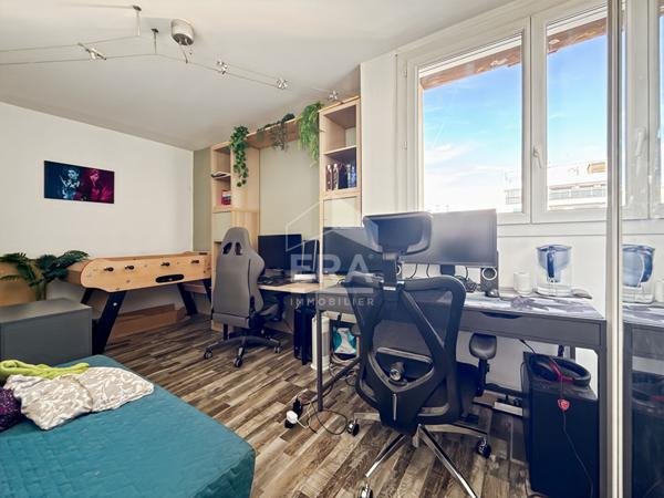 Appartement Marseille 4 pièces 82 m2 Parking