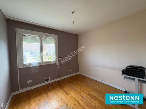 Maison de 5 pièces de 121.65 m² avec un terrain de 506m² situé à Meyzieu secteur La Jacquière.