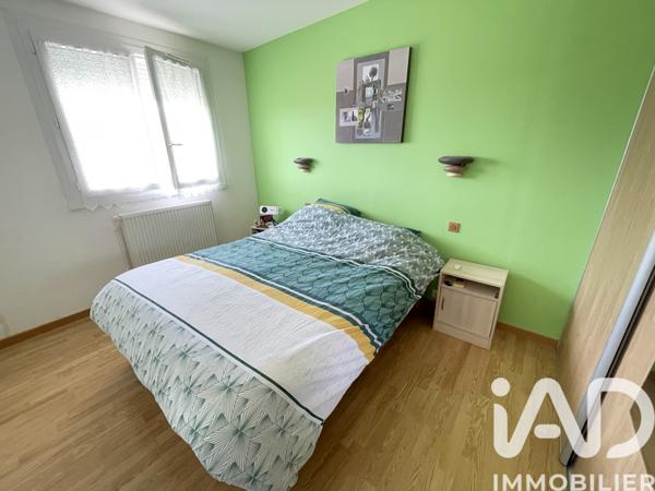 Maison à vendre 5 pièces 103 m² Villeneuve-la-Guyard