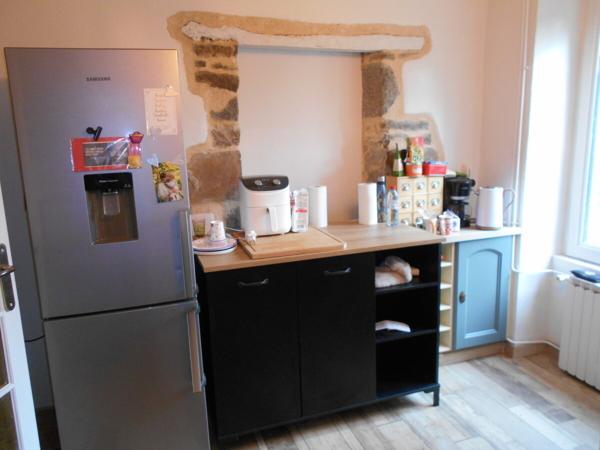 Longère rénovée, dépendances et 2,69 Ha 234 800 € H.A.I.*