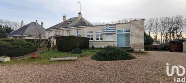 Maison 9 pièces de 282 m² à Richelieu (37120)