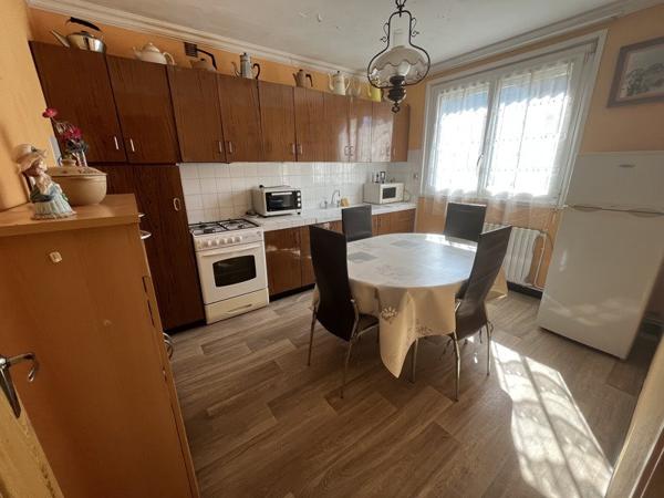Maison 197 580 € Camaret-sur-Mer 5 p 121 m² DPE F