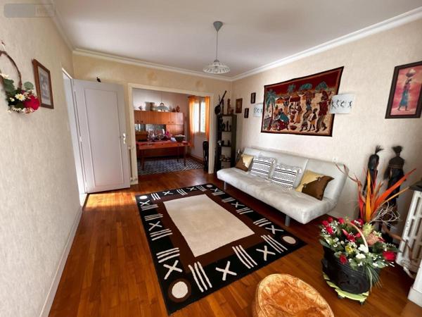 Maison à vendre à Guer dans le Morbihan (56380), ref : 56046-1282