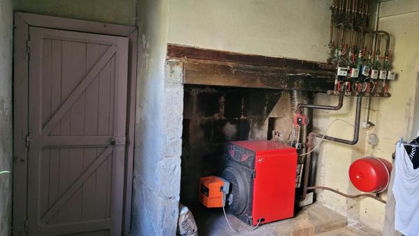 Bel immeuble avec terrain et garage