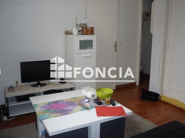 Location Appartement meublé 2 pièces 24.79 m² - RCE 35 RUE DE LURBE Bordeaux 33000