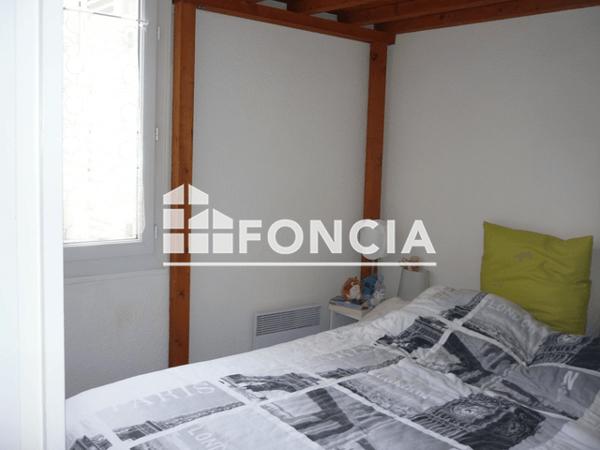 Location Appartement meublé 2 pièces 24.79 m² - RCE 35 RUE DE LURBE Bordeaux 33000