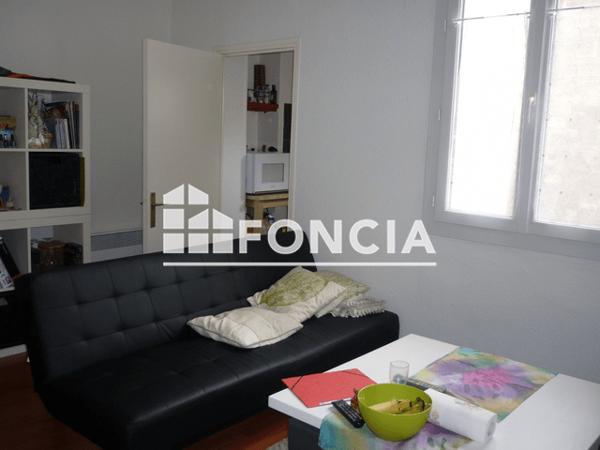 Location Appartement meublé 2 pièces 24.79 m² - RCE 35 RUE DE LURBE Bordeaux 33000