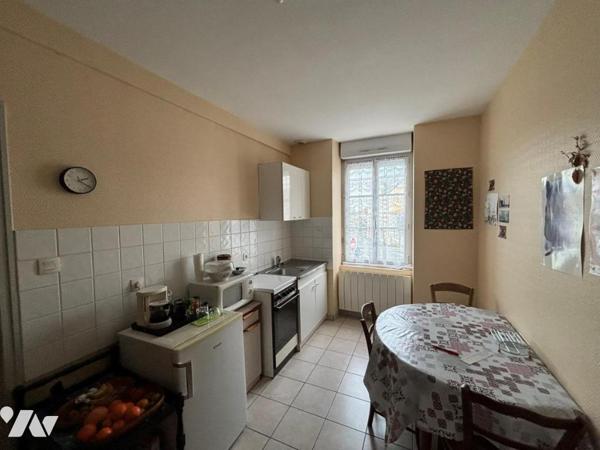 Immeuble de rapport au Mesnil-en-Vallée