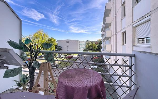 Appartement à vendre    4 pièces • 90,34 m2 Tours