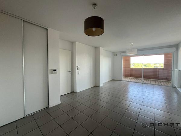 Appartement 3 pièces 64 m² BAYONNE - 64100