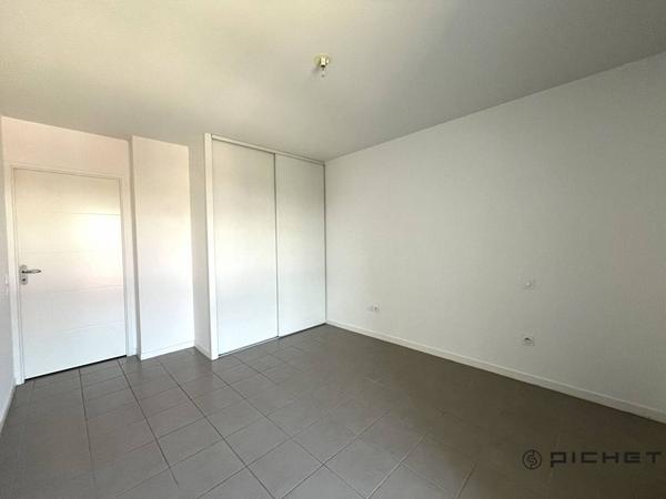 Appartement 3 pièces 64 m² BAYONNE - 64100