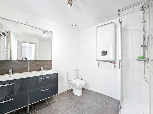 Studio à Cannes avec 30m² de toit terrasse