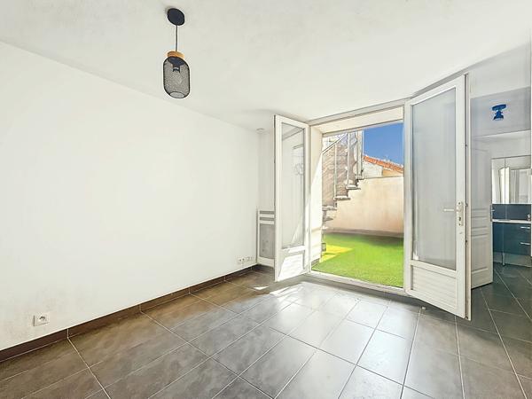 Studio à Cannes avec 30m² de toit terrasse