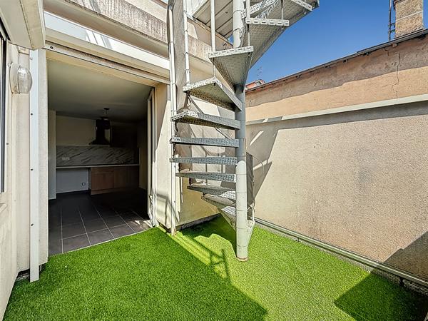 Studio à Cannes avec 30m² de toit terrasse