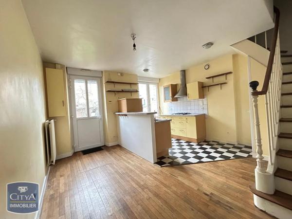 Maison à louer 2 pièces 44m² Laval (53000)