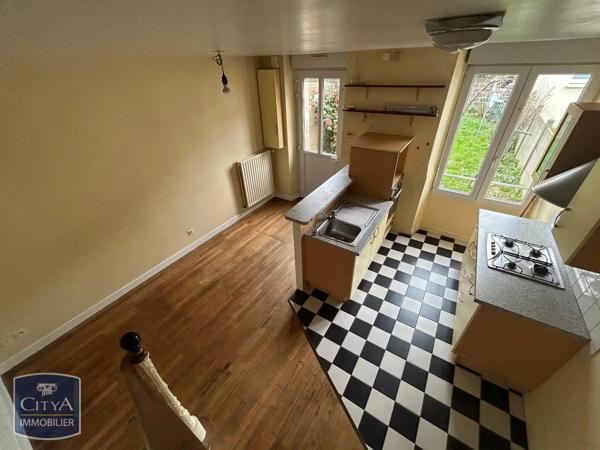 Maison à louer 2 pièces 44m² Laval (53000)