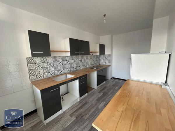 Appartement à louer 4 pièces 84.69m² Villars (42390)