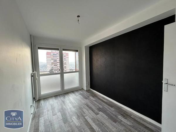 Appartement à louer 4 pièces 84.69m² Villars (42390)