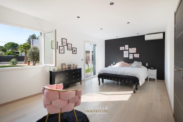 Assas (34820) Belle Villa contemporaine avec dépendance