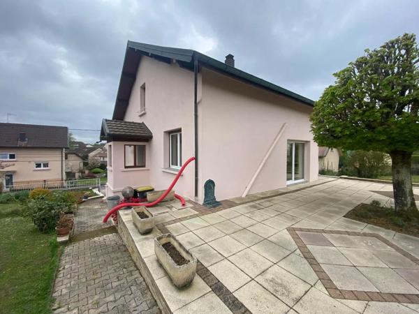 Maison à vendre 7 pièces 133m² Arbouans (25400)