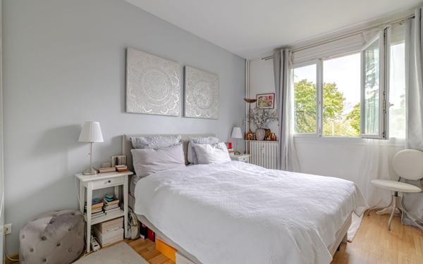 Appartement à vendre    3 pièces • 67 m2 Sèvres