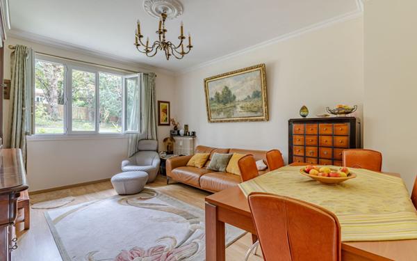 Appartement à vendre    3 pièces • 67 m2 Sèvres