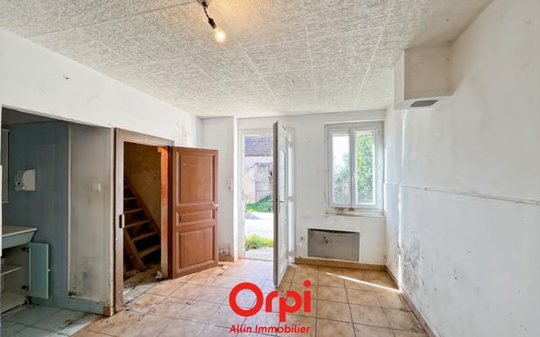 Maison à vendre    2 pièces •  Vallon-en-Sully