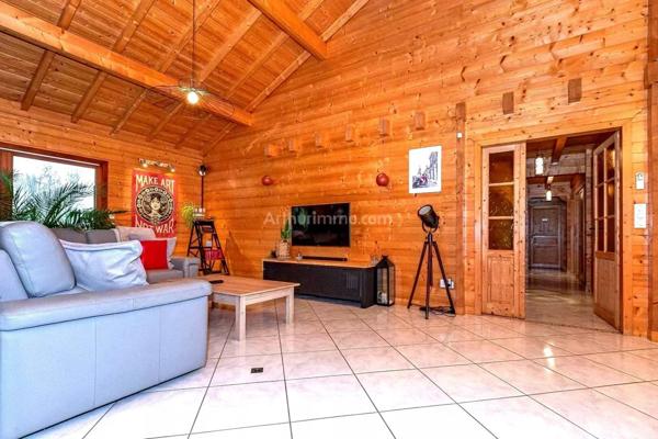 Vente Maison 6 pièces 204 m2 à Yenne