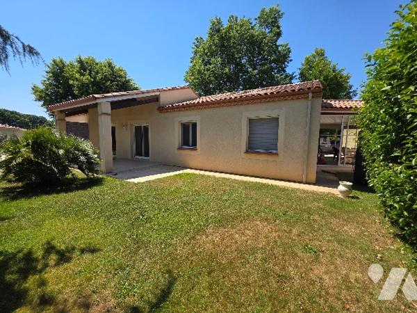 Propriété d'exception : 2 maisons, piscine et 5 000 m² de terrain