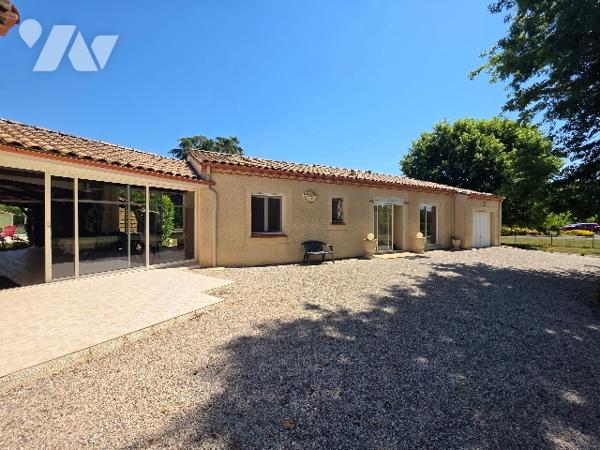 Propriété d'exception : 2 maisons, piscine et 5 000 m² de terrain