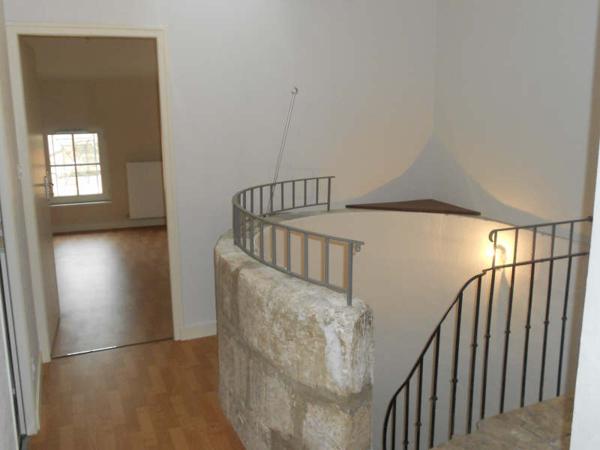 APPARTEMENT RENOVE NIORT - 3 pièce(s) -