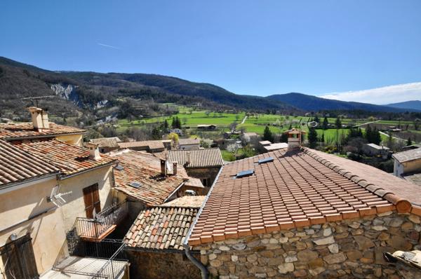 Dpt Alpes de Haute Provence (04), à vendre Proche ANNOT Appartement de charme 82 m² 6 pièces Balcon Vue Montagnes
