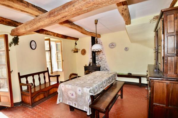 Dpt Alpes de Haute Provence (04), à vendre Proche ANNOT Appartement de charme 82 m² 6 pièces Balcon Vue Montagnes