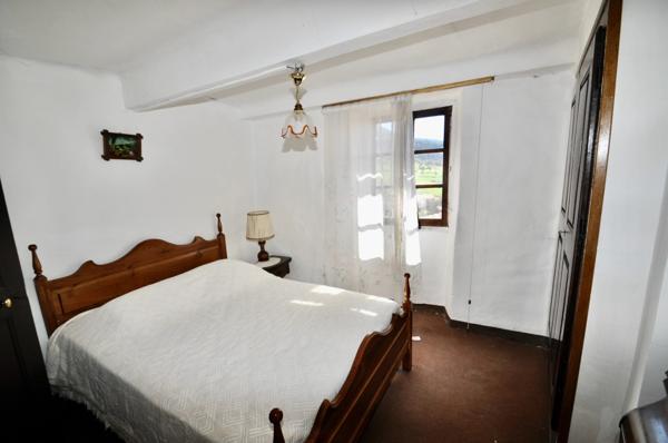 Dpt Alpes de Haute Provence (04), à vendre Proche ANNOT Appartement de charme 82 m² 6 pièces Balcon Vue Montagnes