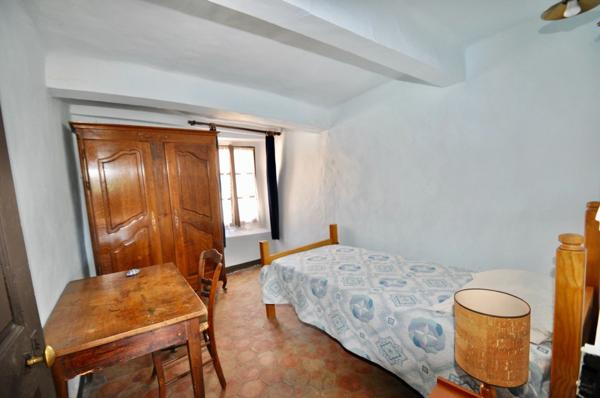 Dpt Alpes de Haute Provence (04), à vendre Proche ANNOT Appartement de charme 82 m² 6 pièces Balcon Vue Montagnes